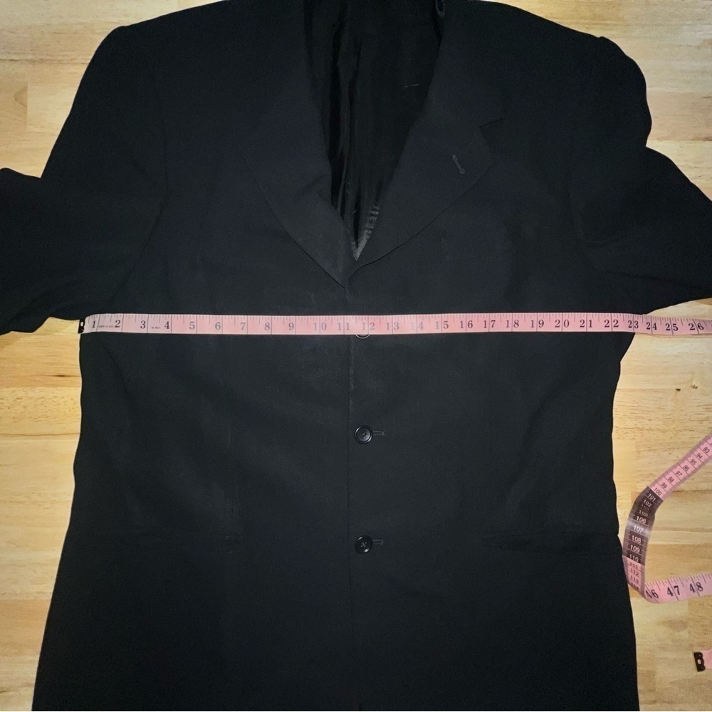 Banana Republic Black Blazer 46R - Sleek & Professional Look - Picture 3 of 8